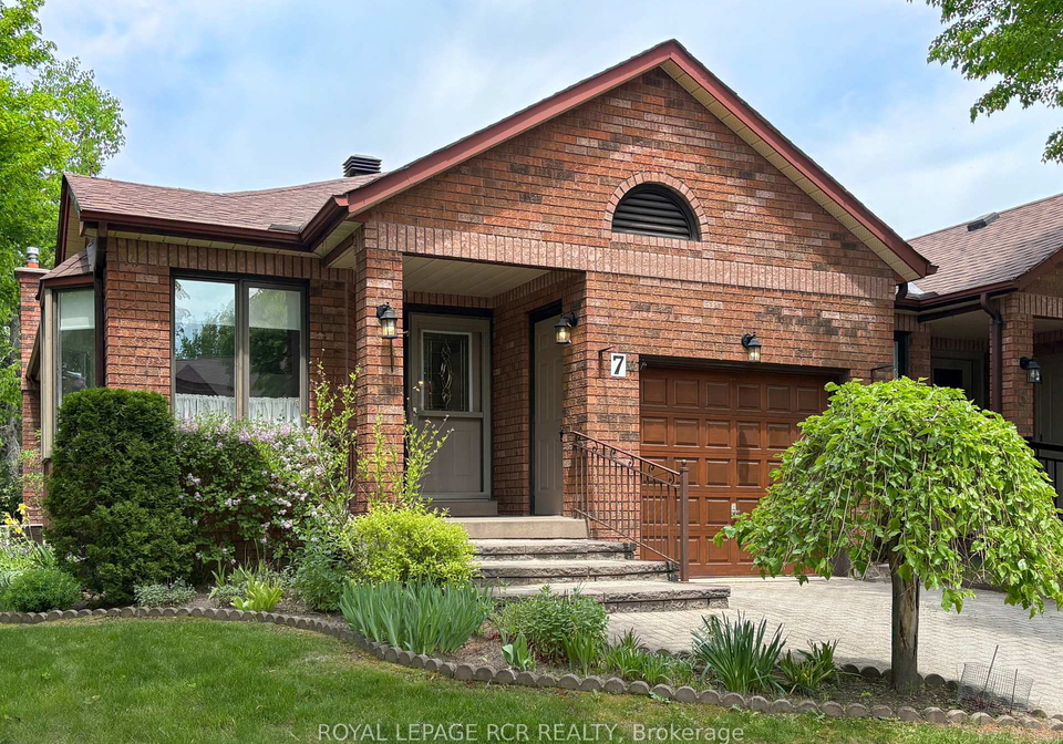 7-glen-eden-way-new-tecumseth-ontario-n12997944