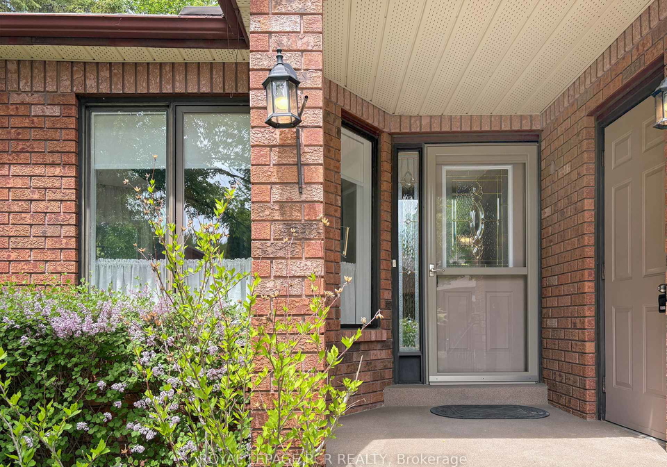 7-glen-eden-way-new-tecumseth-ontario-n12997944