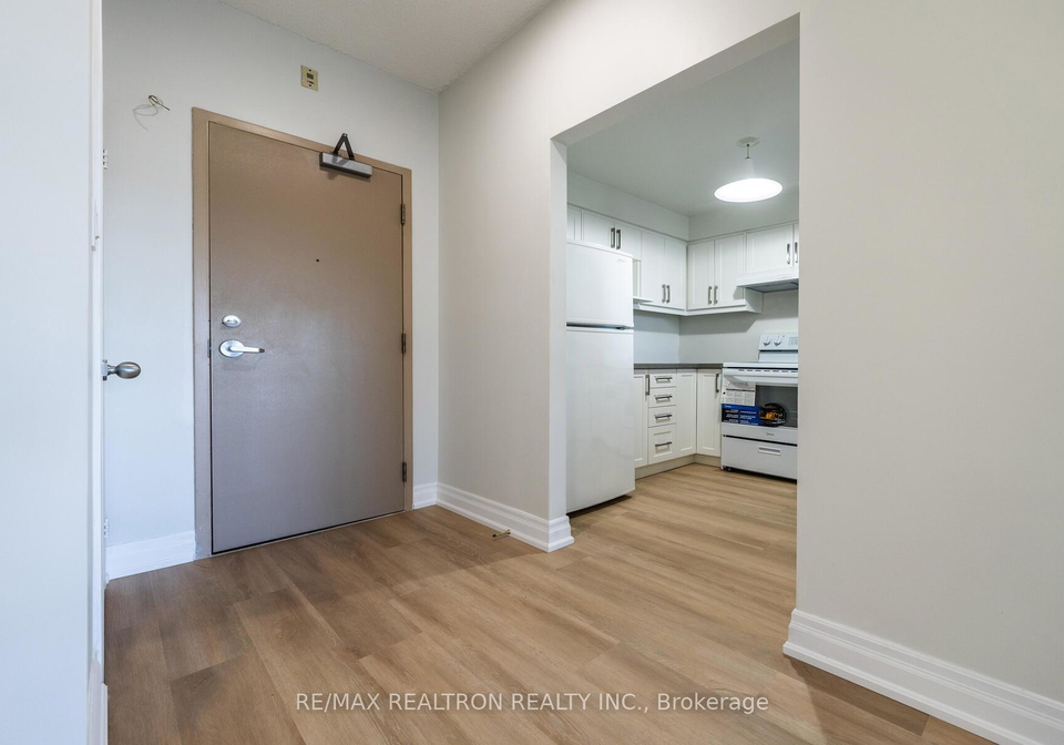 9-chalmers-road-richmond-hill-ontario-n12998358