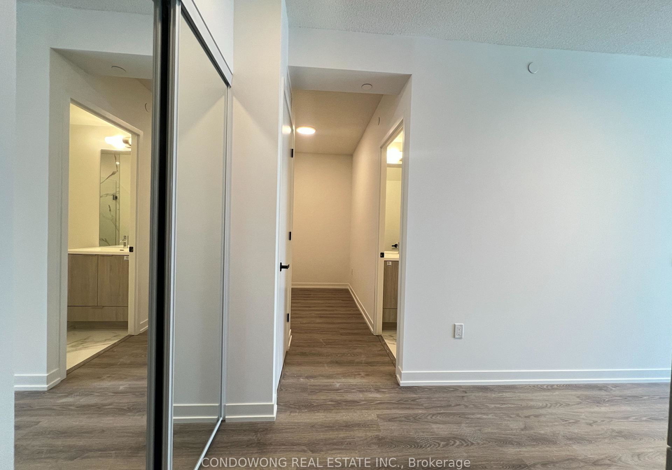 8-interchange-way-vaughan-ontario-n12998654