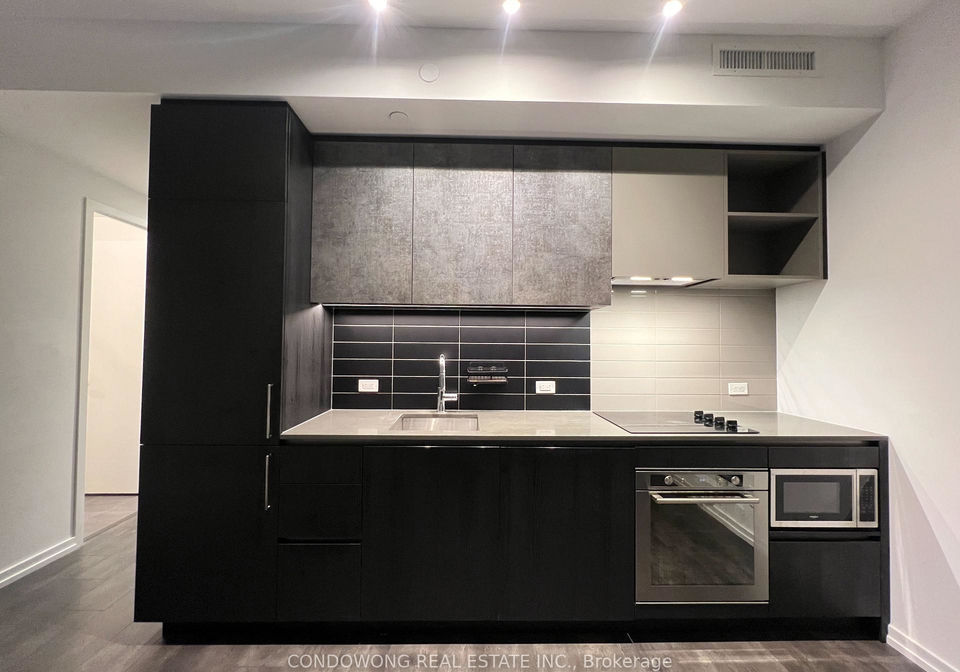 1000-portage-parkway-vaughan-ontario-n12998764