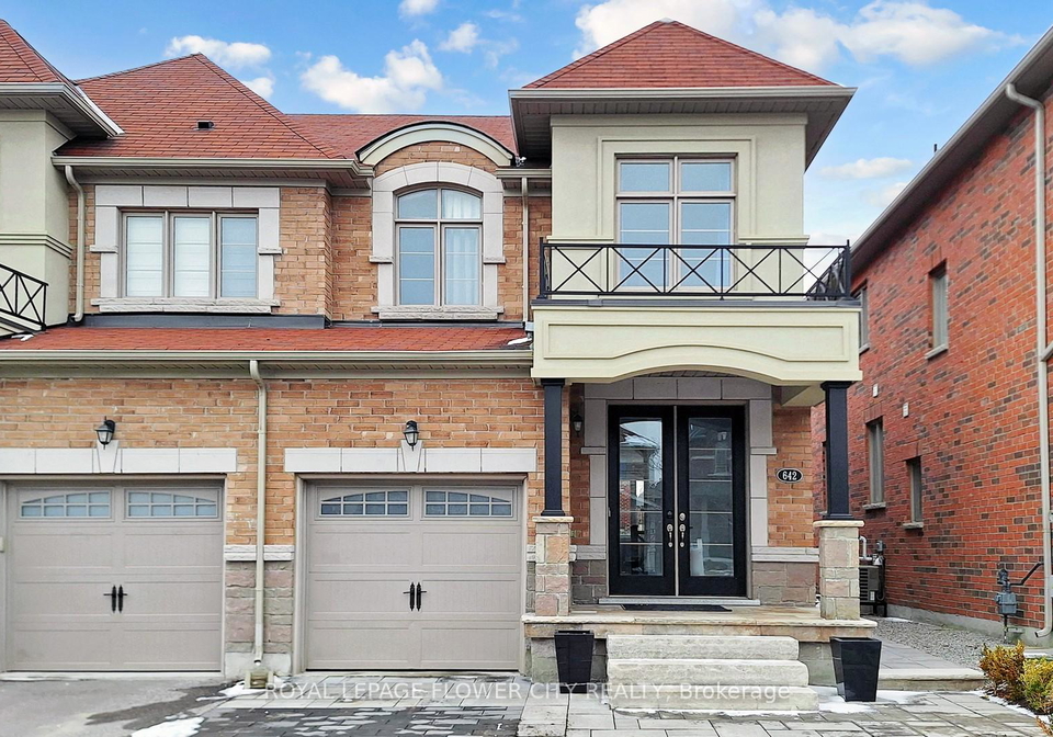 642-sweetwater-crescent-newmarket-ontario-n12999030