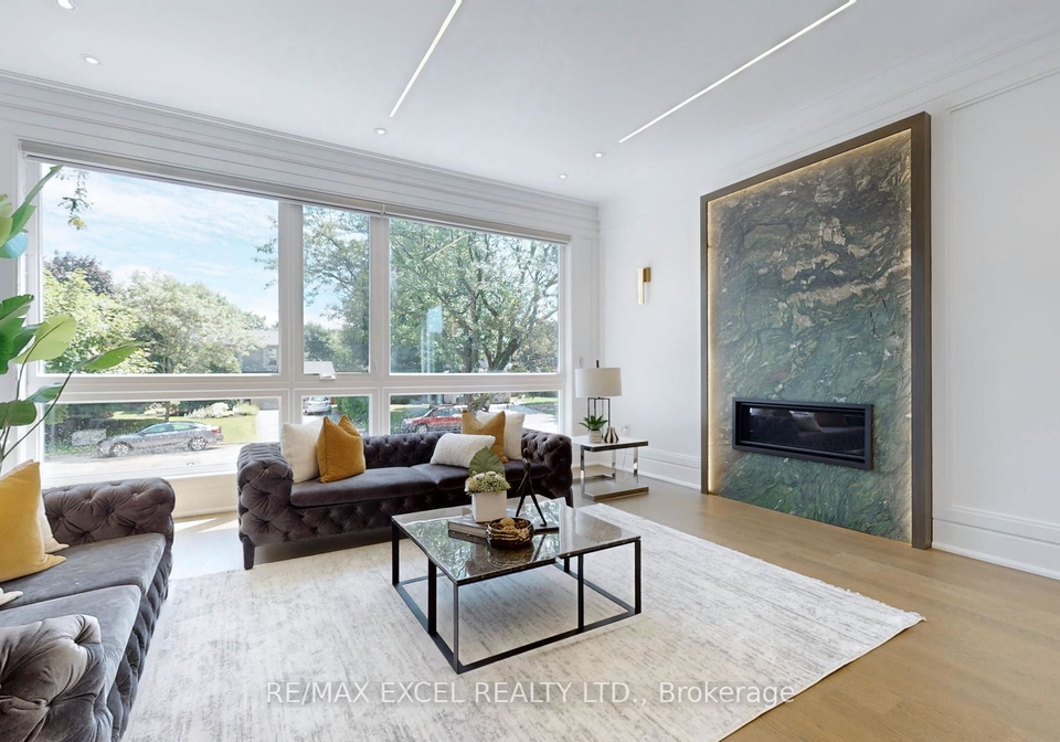 22-sanderson-crescent-richmond-hill-ontario-n12999106