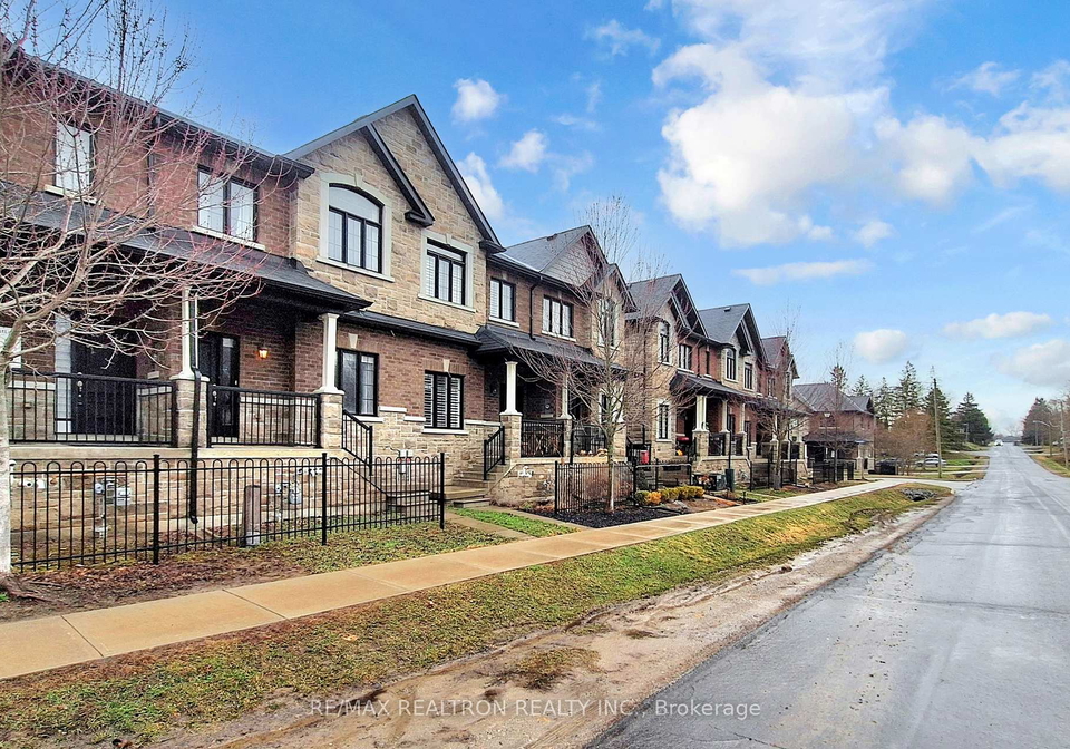 7-zenyatta-lane-east-gwillimbury-ontario-n12999468