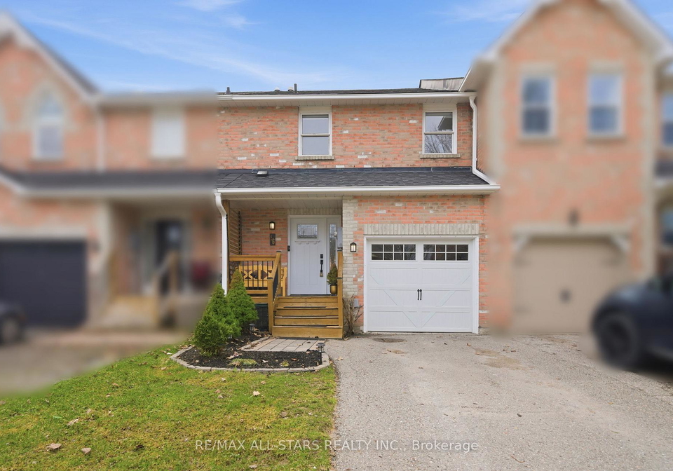 16-wheler-court-uxbridge-ontario-n12999634