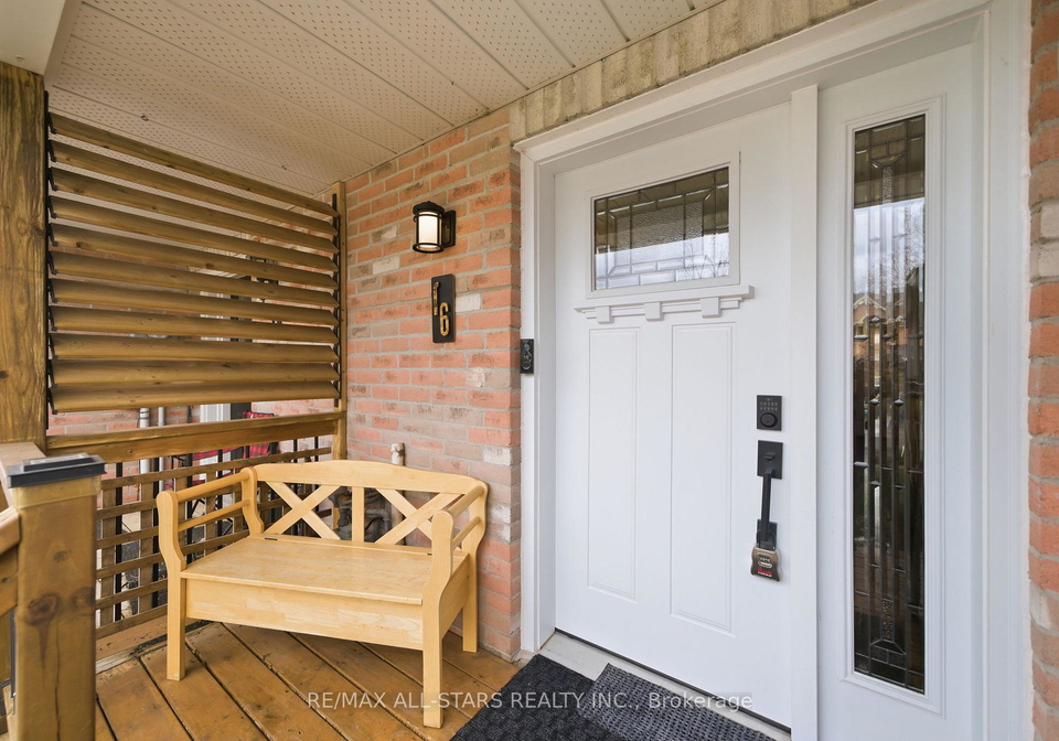 16-wheler-court-uxbridge-ontario-n12999634