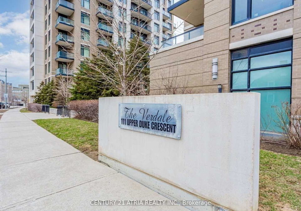 111-upper-duke-crescent-markham-ontario-n13000048