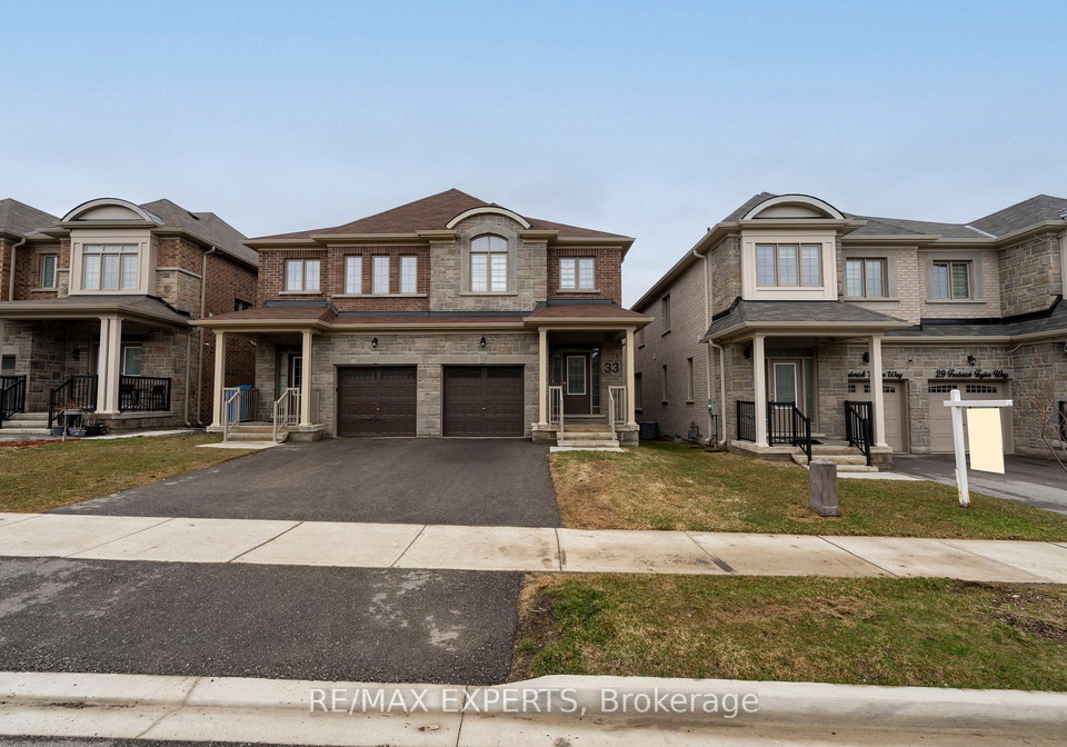 33-frederick-taylor-way-east-gwillimbury-ontario-n13000208