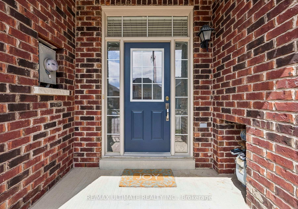 578-reeves-way-boulevard-whitchurch-stouffville-ontario-n13000466