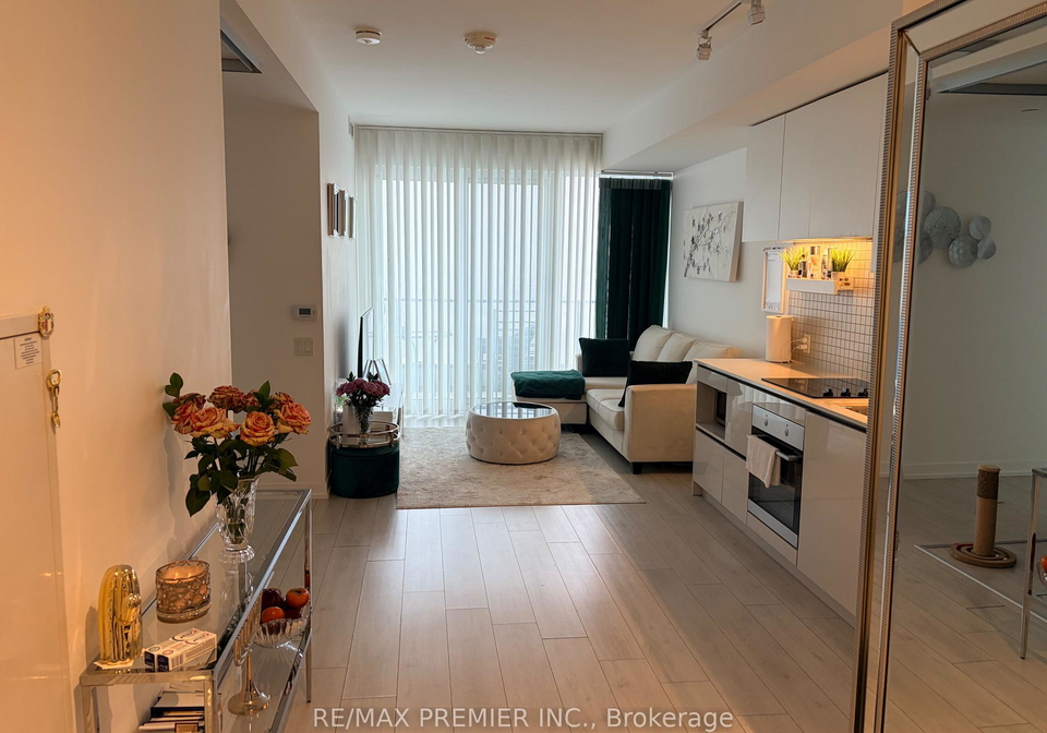 898-portage-parkway-vaughan-ontario-n13000616
