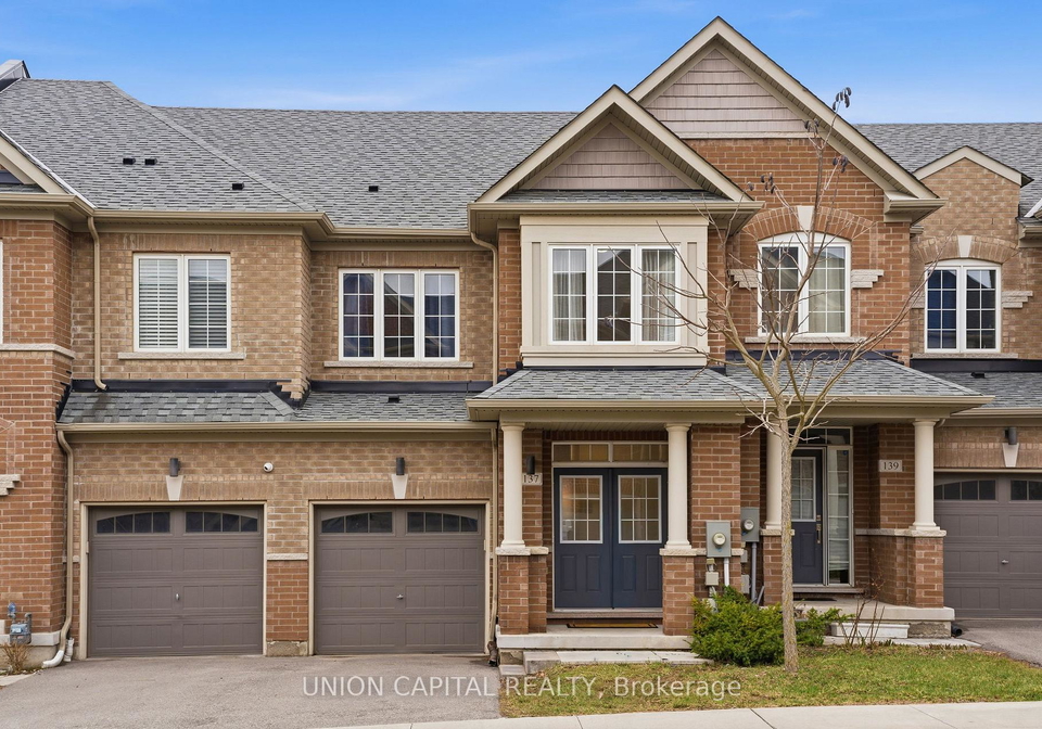137-knott-end-crescent-newmarket-ontario-n13000896