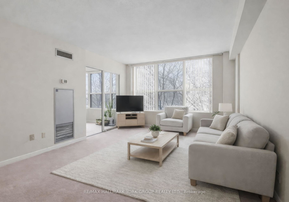 250-davis-drive-newmarket-ontario-n13000900
