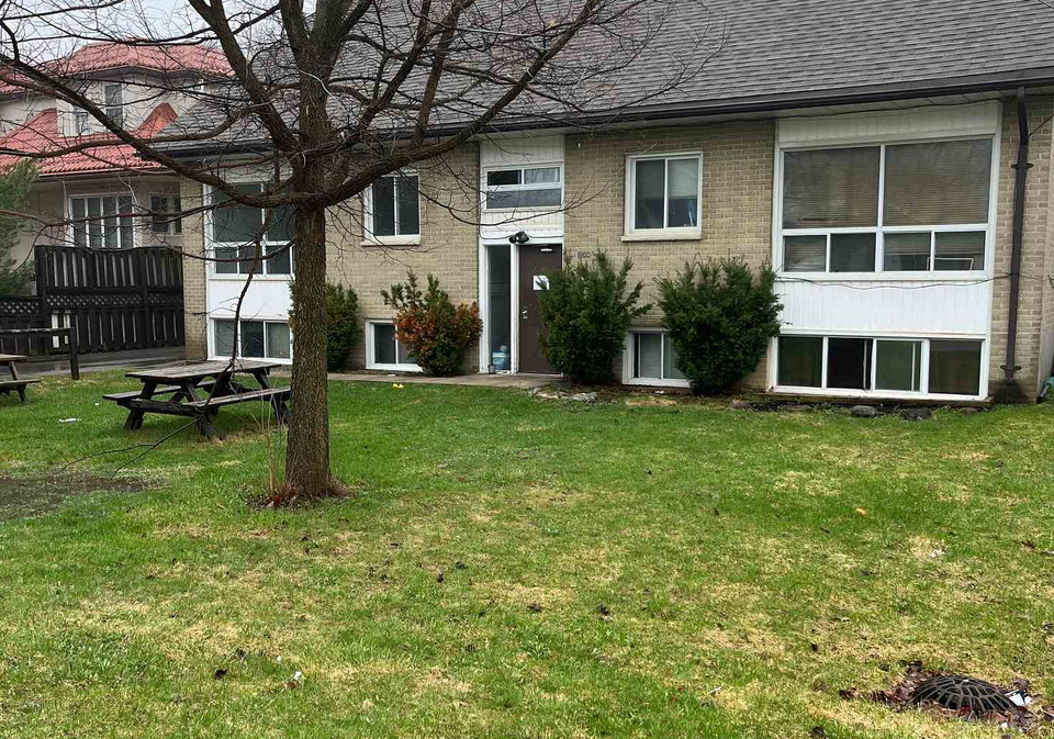 234-lennox-avenue-richmond-hill-ontario-n13001172