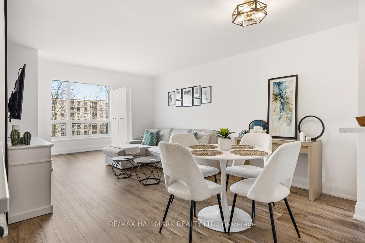 326-major-mackenzie-drive-e-richmond-hill-ontario-n13001344
