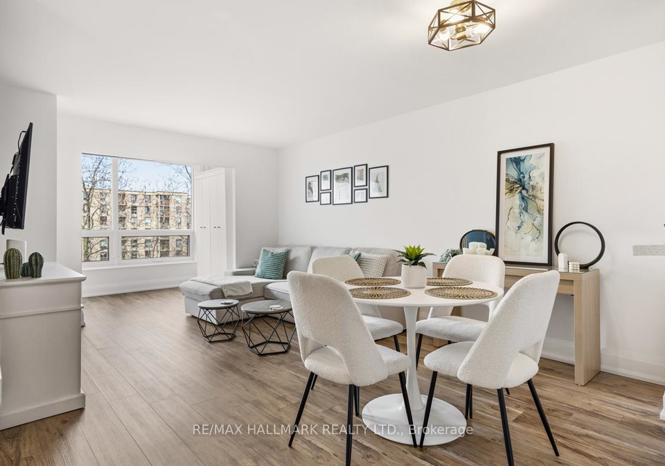 326-major-mackenzie-drive-e-richmond-hill-ontario-n13001344