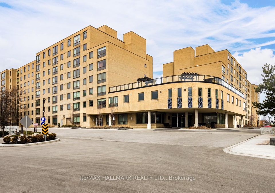 326-major-mackenzie-drive-e-richmond-hill-ontario-n13001344