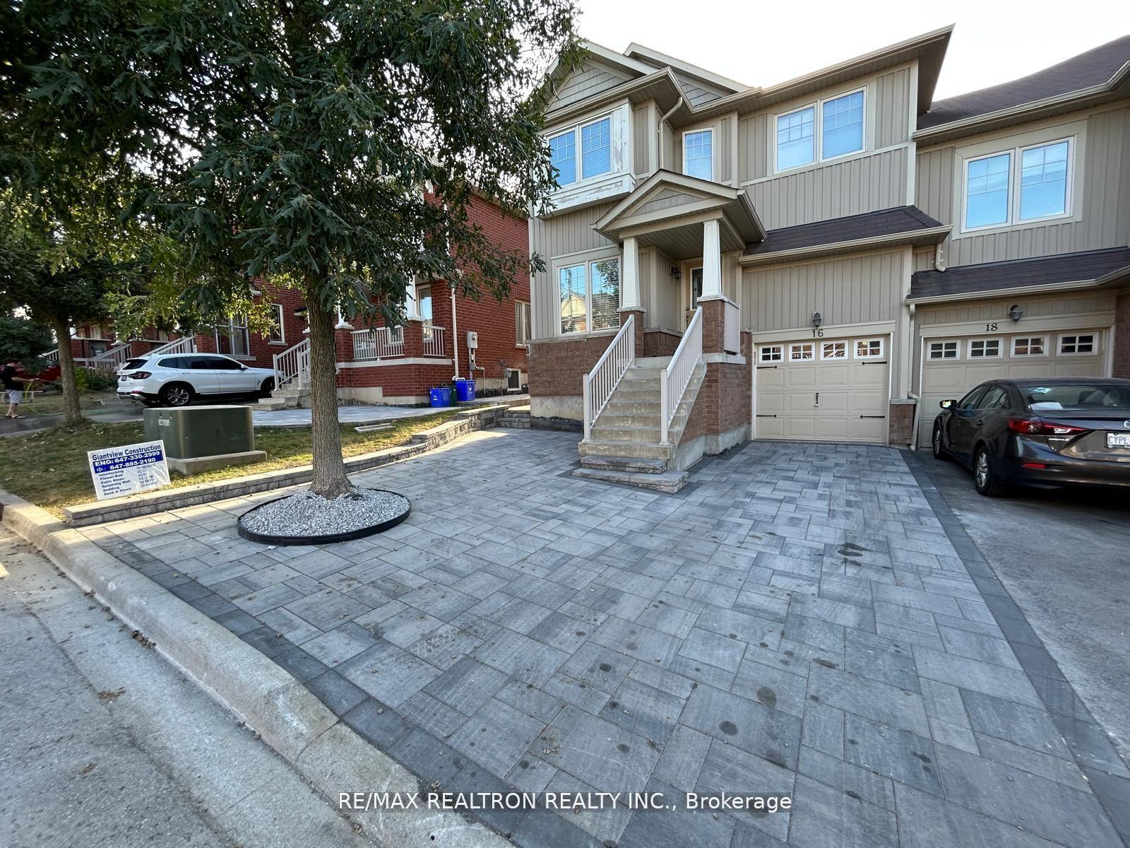 16-yang-street-w-richmond-hill-ontario-n13001368