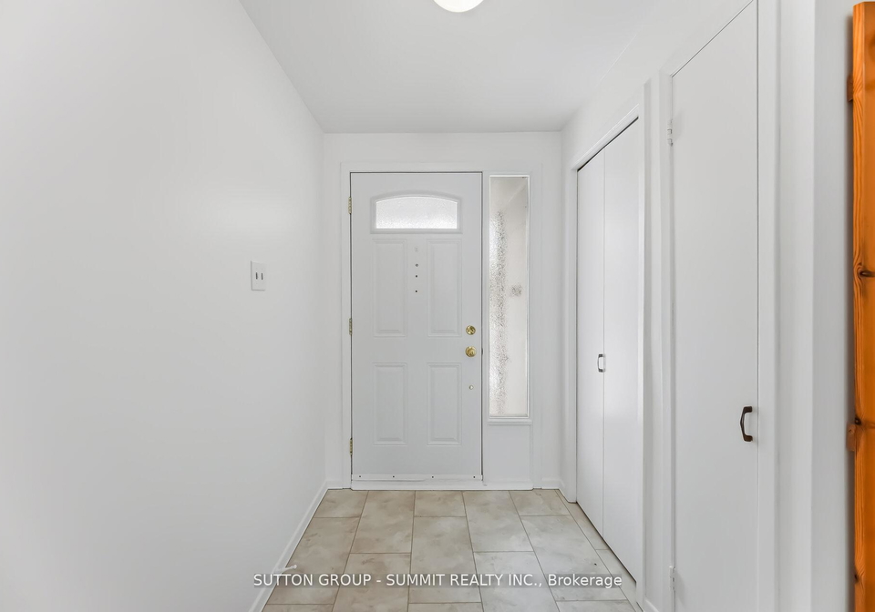 11-st-andrews-court-aurora-ontario-n13002120
