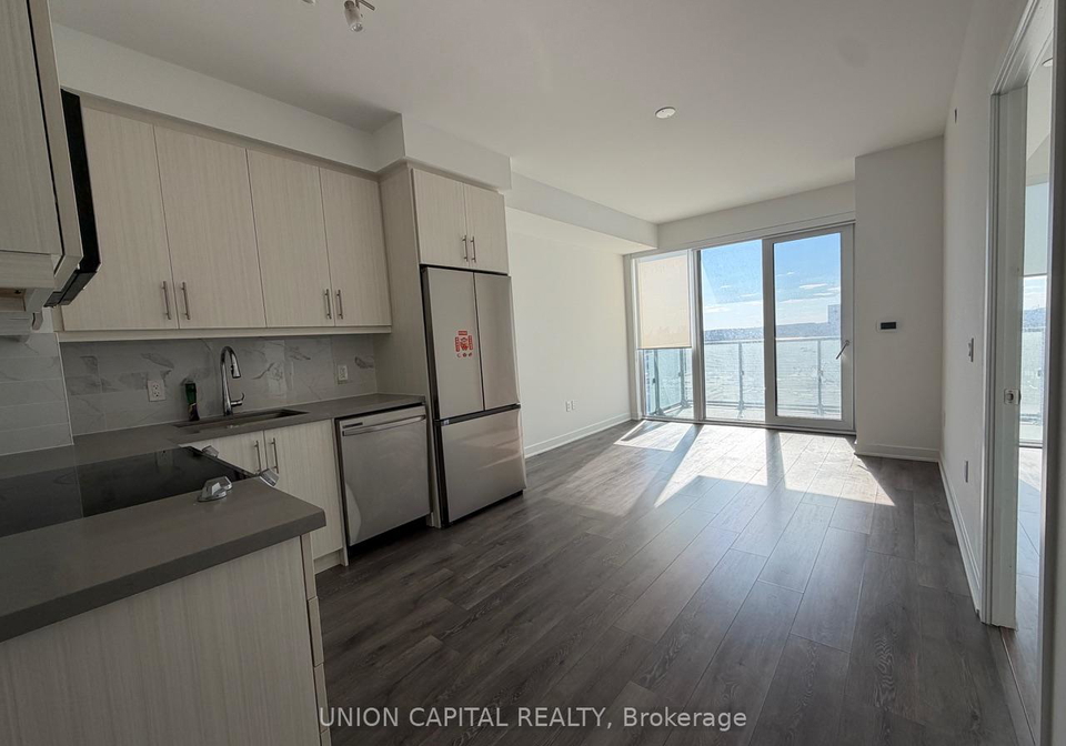 105-oneida-crescent-richmond-hill-ontario-n13002386