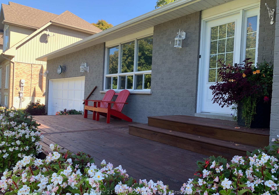 23-amberglen-court-east-gwillimbury-ontario-n13002502