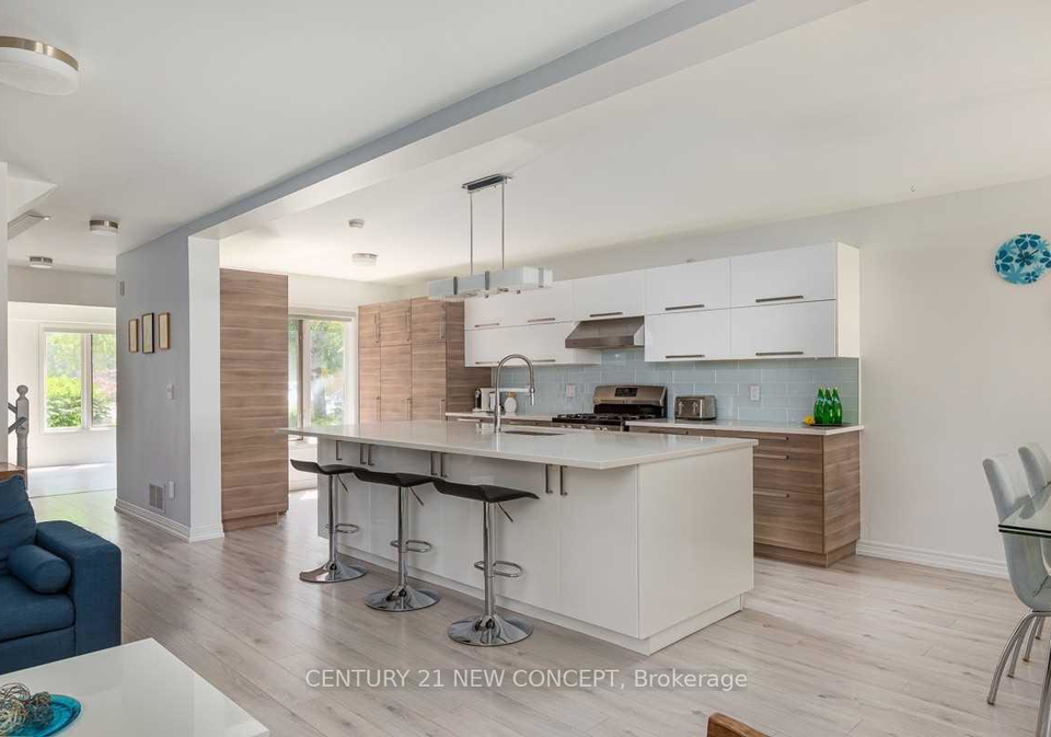8-brownstone-circle-vaughan-ontario-n13003068