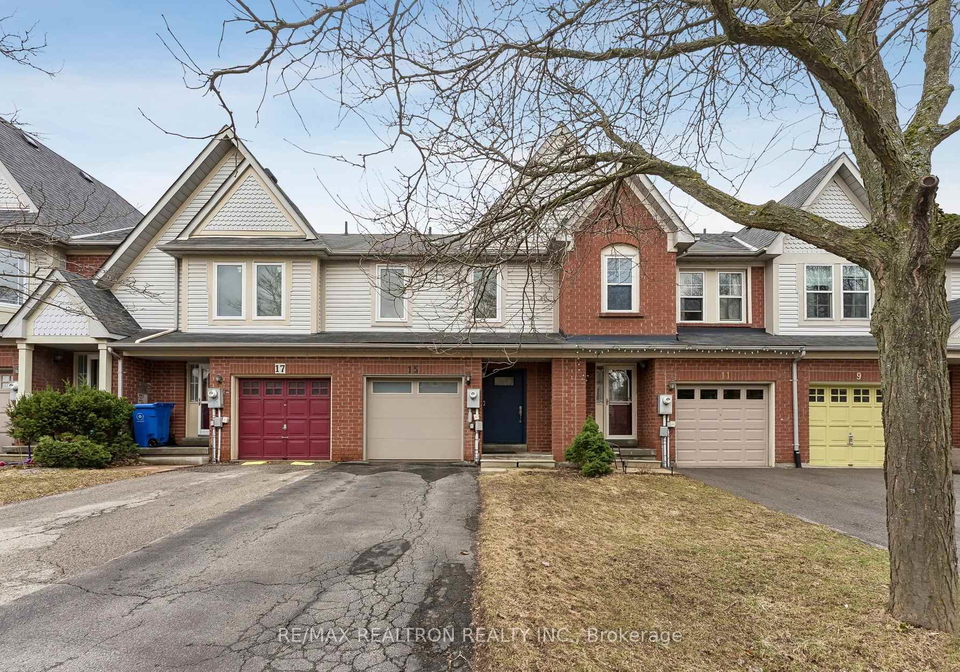 15-mugford-road-aurora-ontario-n13003424