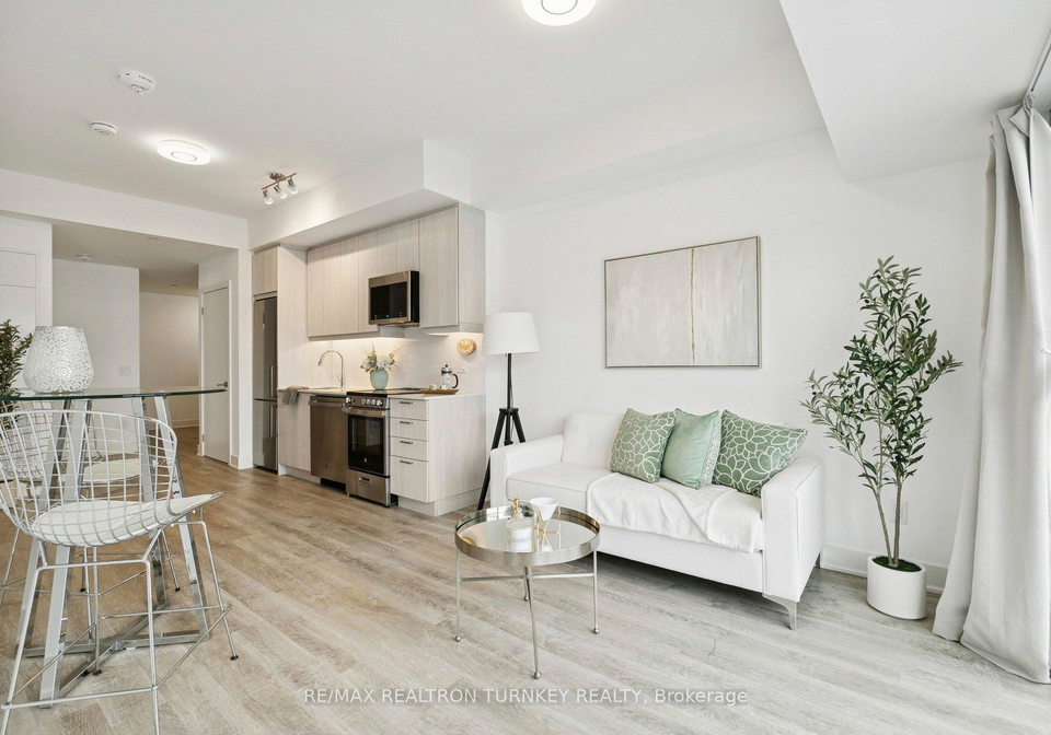 185-deerfield-road-newmarket-ontario-n13003760