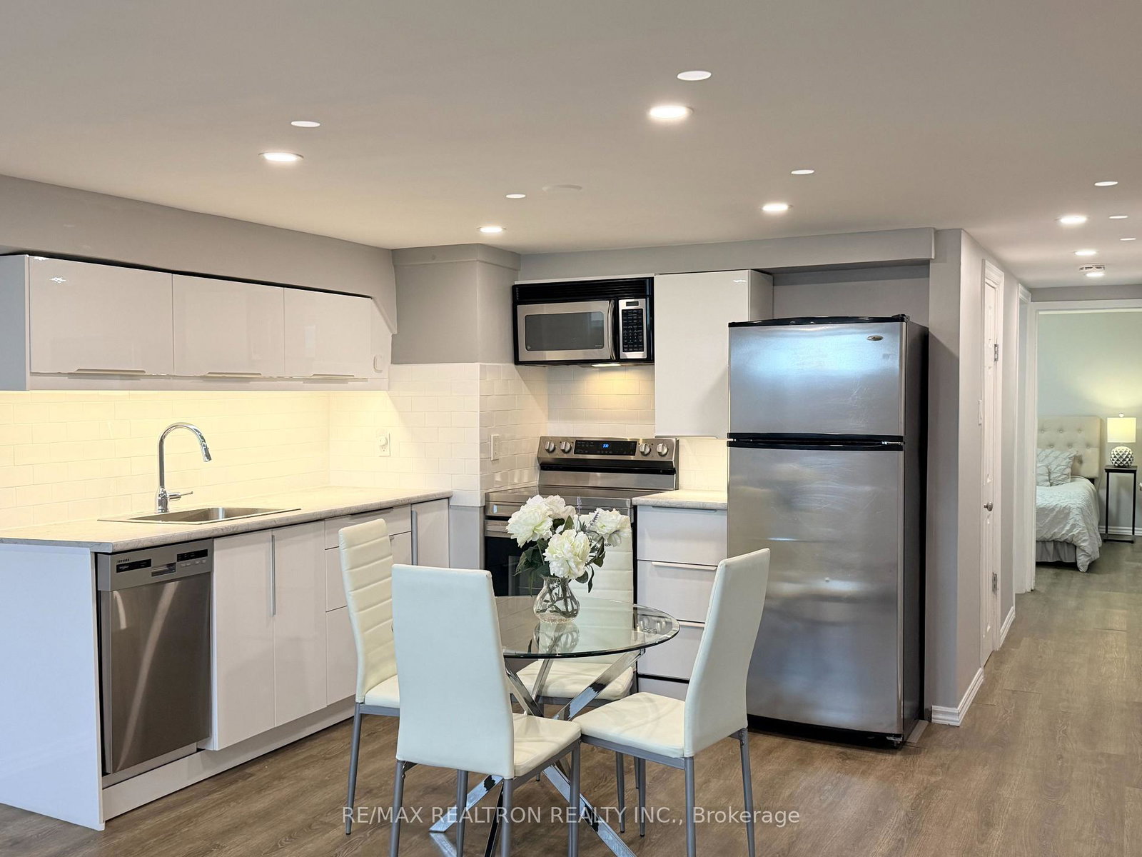 39-davis-road-aurora-ontario-n13004008
