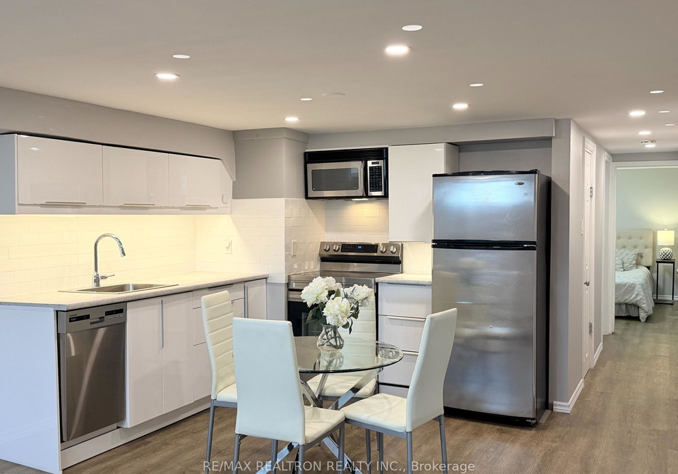 39-davis-road-aurora-ontario-n13004008