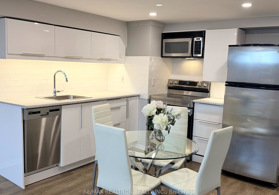 39-davis-road-aurora-ontario-n13004008