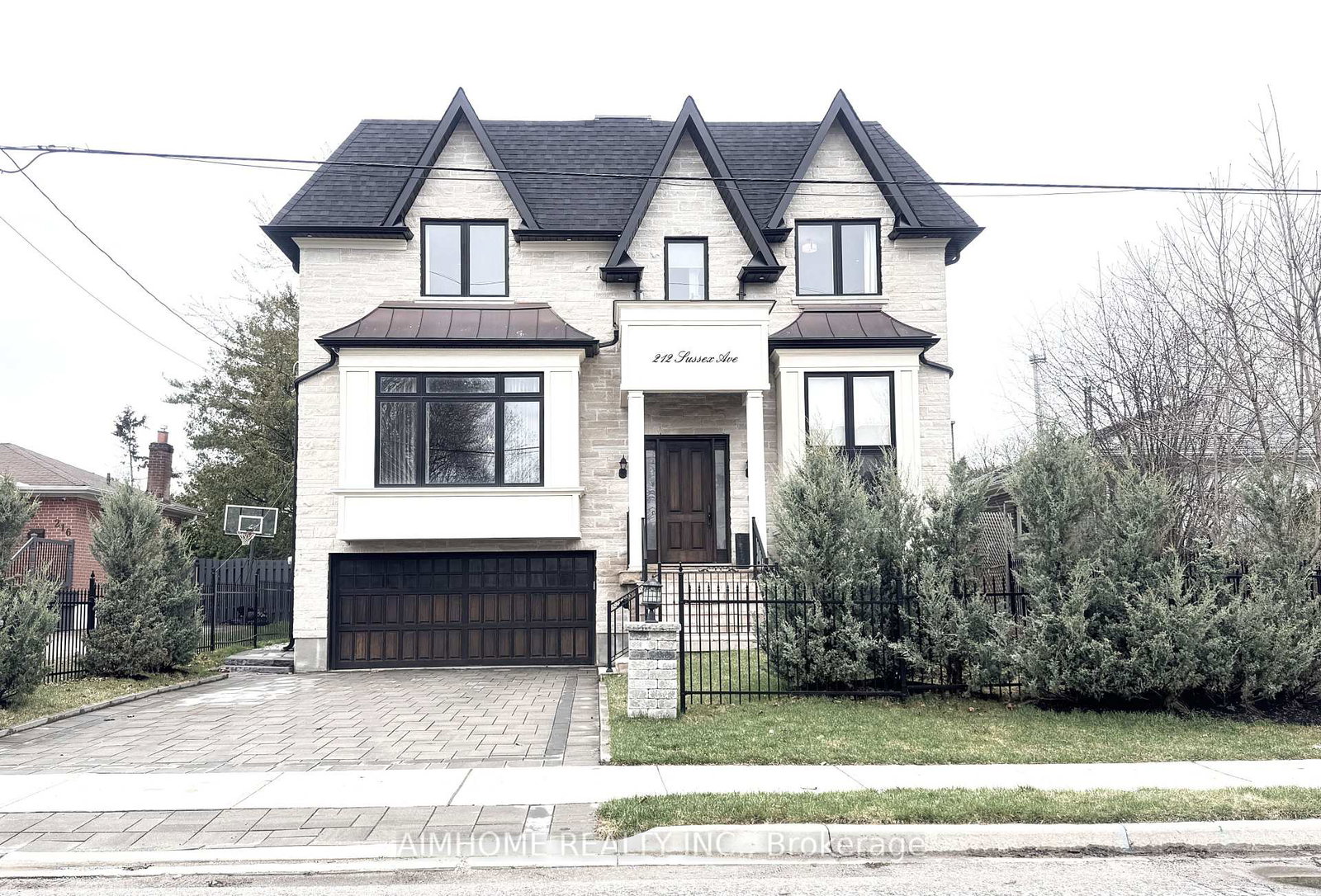 212-sussex-avenue-richmond-hill-ontario-n13004998