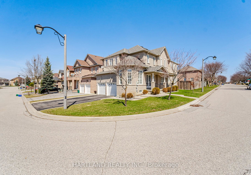 8-westchester-crescent-markham-ontario-n13005152