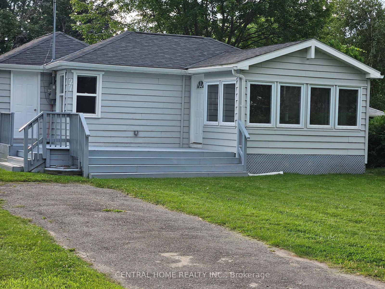 27-blue-heron-drive-georgina-ontario-n13005212