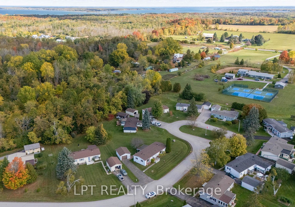 11-geneva-court-georgina-ontario-n13005400