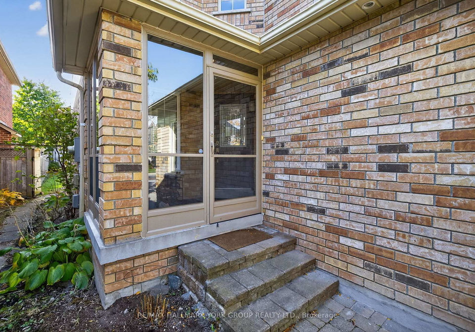 540-greig-circle-newmarket-ontario-n13005762