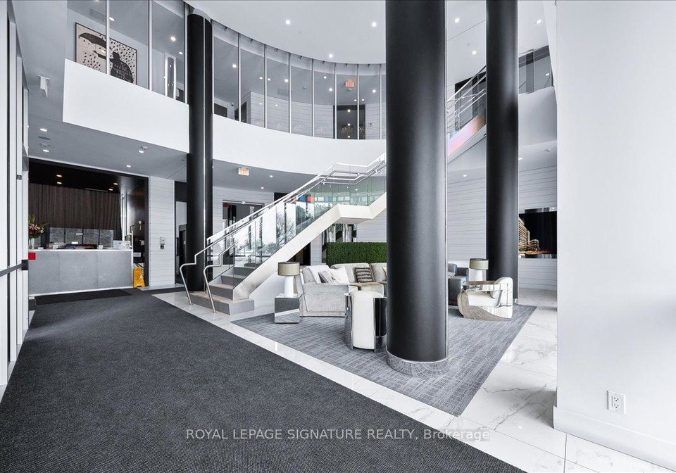 9471-yonge-street-richmond-hill-ontario-n13005792