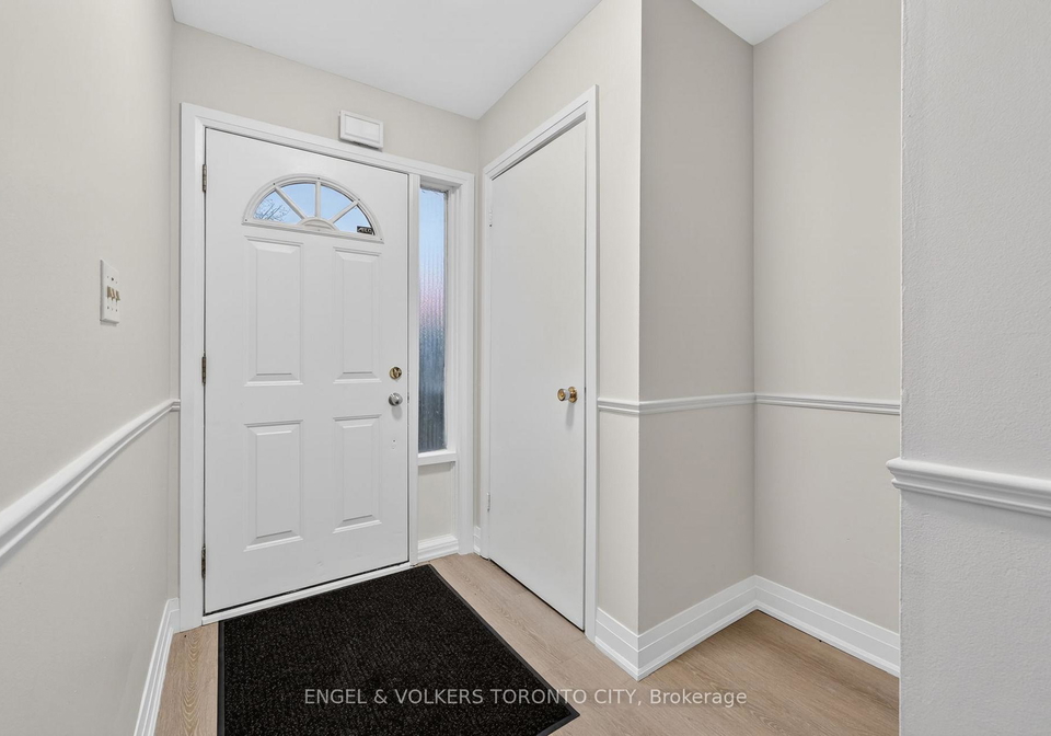40-east-street-georgina-ontario-n13006488
