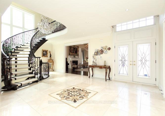 7-elderwood-drive-richmond-hill-ontario-n13008734