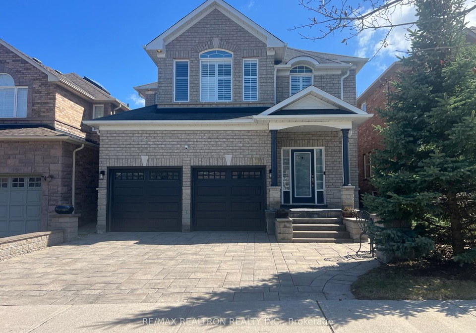 100-colesbrook-road-richmond-hill-ontario-n13008948