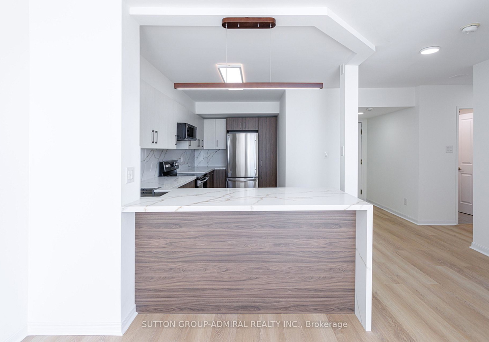 120-promenade-circle-vaughan-ontario-n13009124