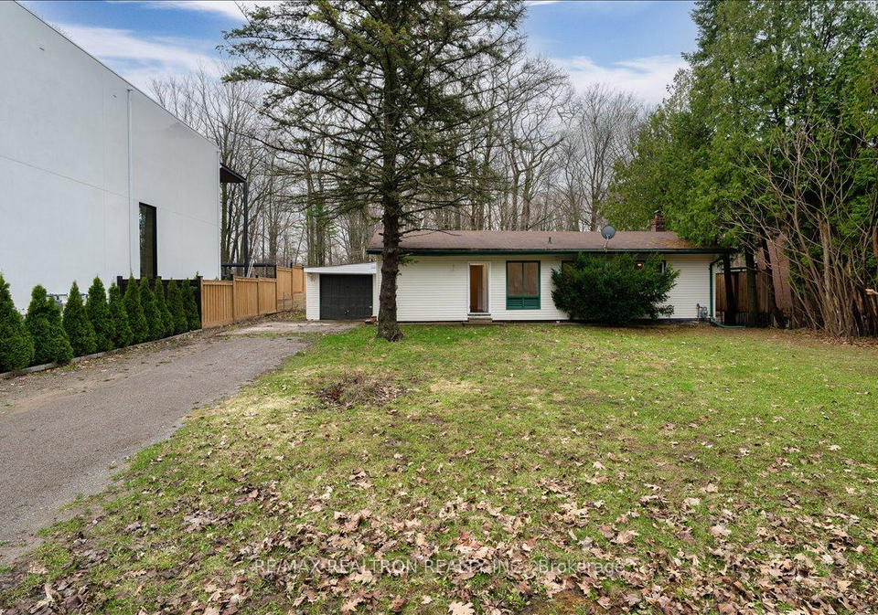 97-park-crescent-richmond-hill-ontario-n13009590