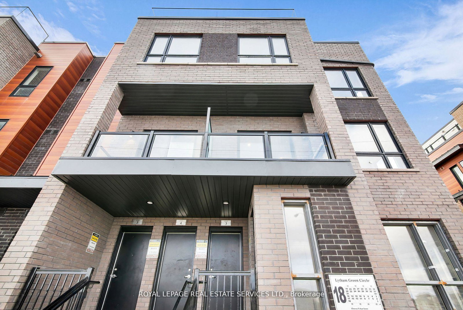 18-lytham-green-circle-newmarket-ontario-n13009716