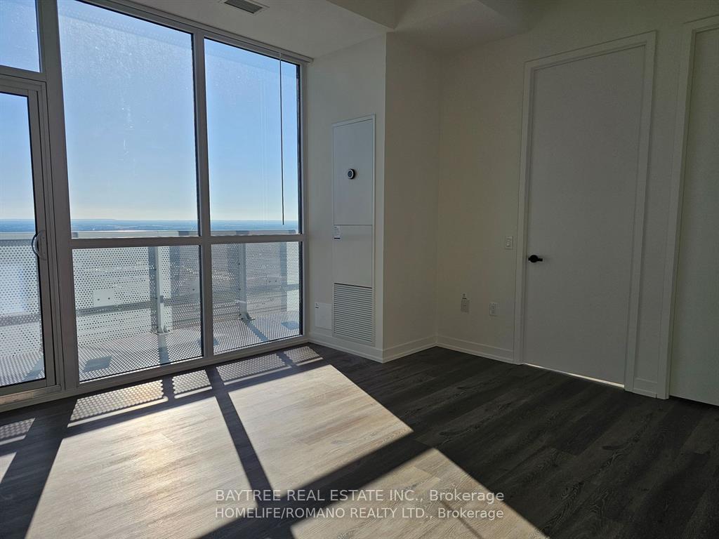 225-commerce-street-vaughan-ontario-n13009920