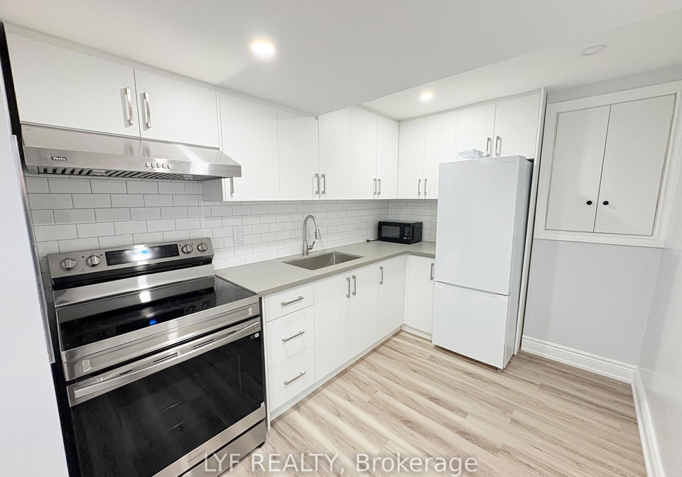 30-lavron-court-markham-ontario-n13010102