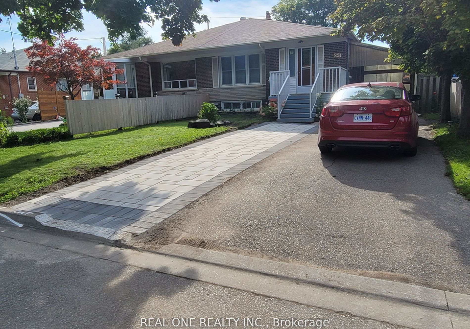 221-elka-drive-richmond-hill-ontario-n13010284