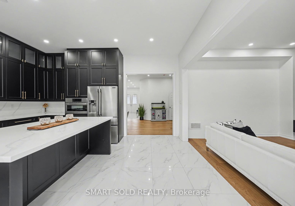 1239-peelar-crescent-innisfil-ontario-n13010452
