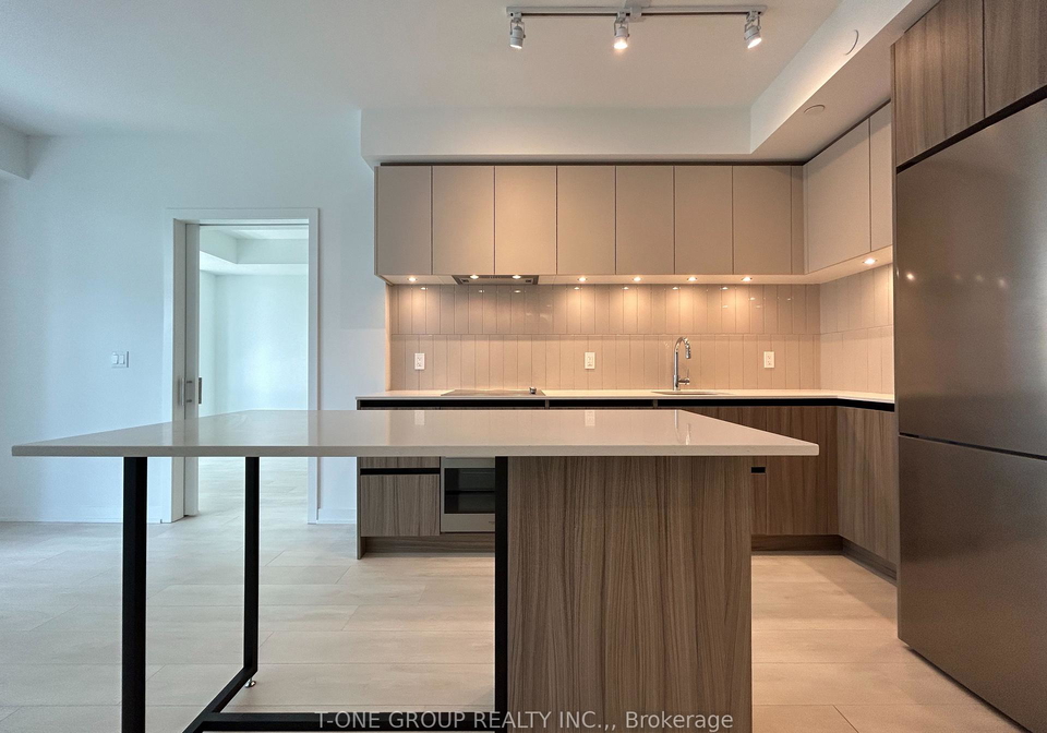 7950-bathurst-street-vaughan-ontario-n13010496