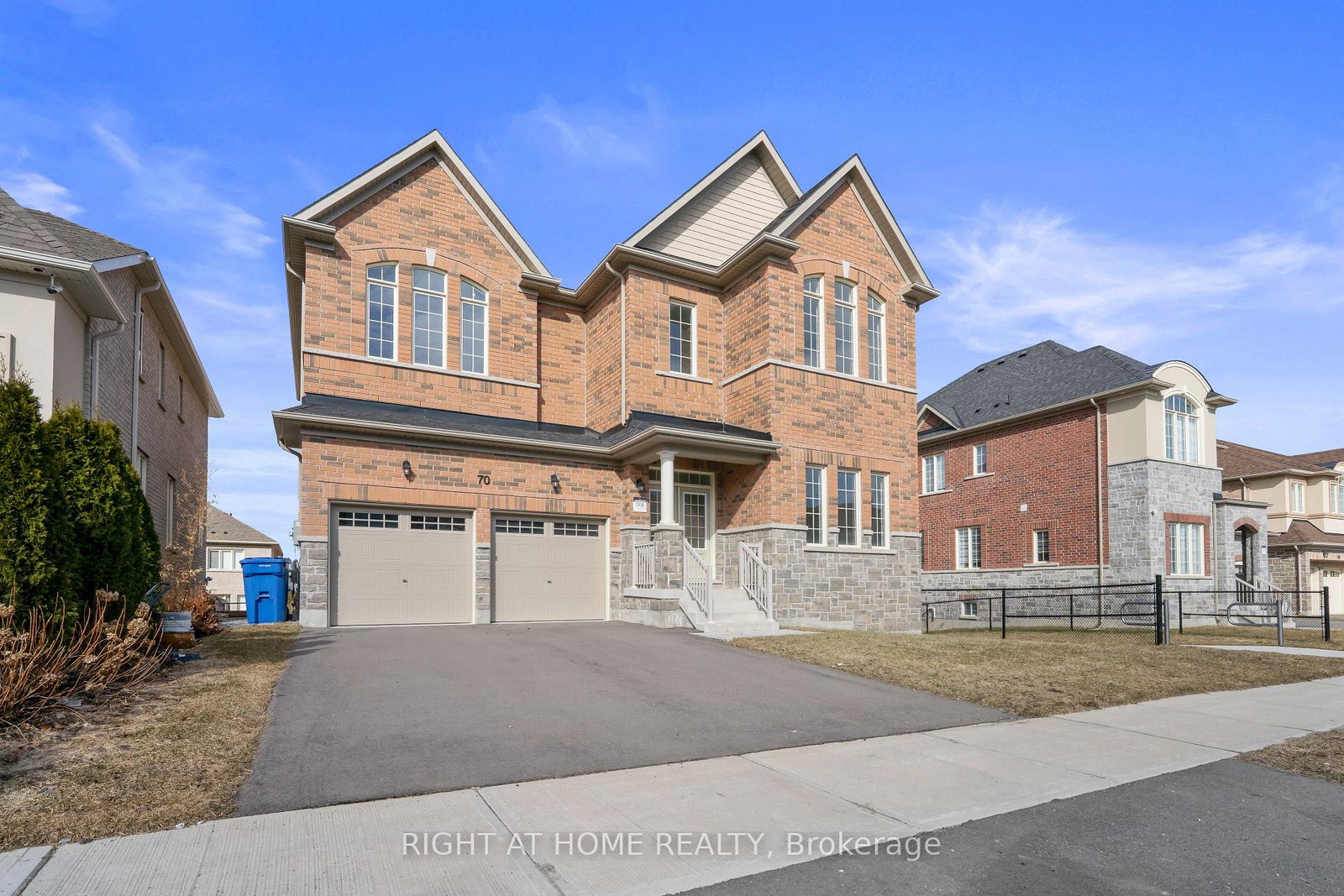 70-carriage-shop-bend-east-gwillimbury-ontario-n13010700