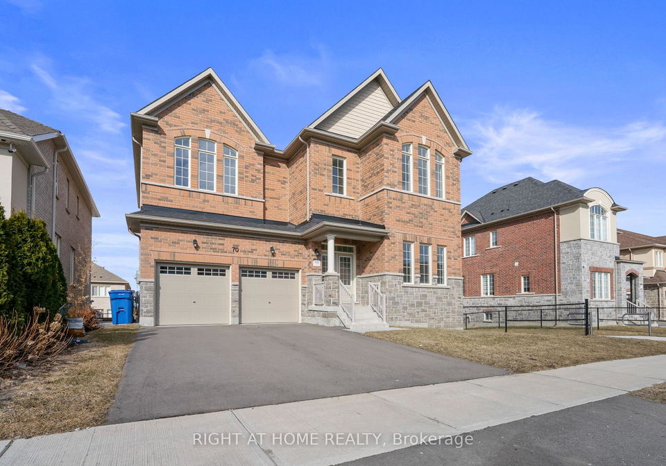 70-carriage-shop-bend-east-gwillimbury-ontario-n13010700