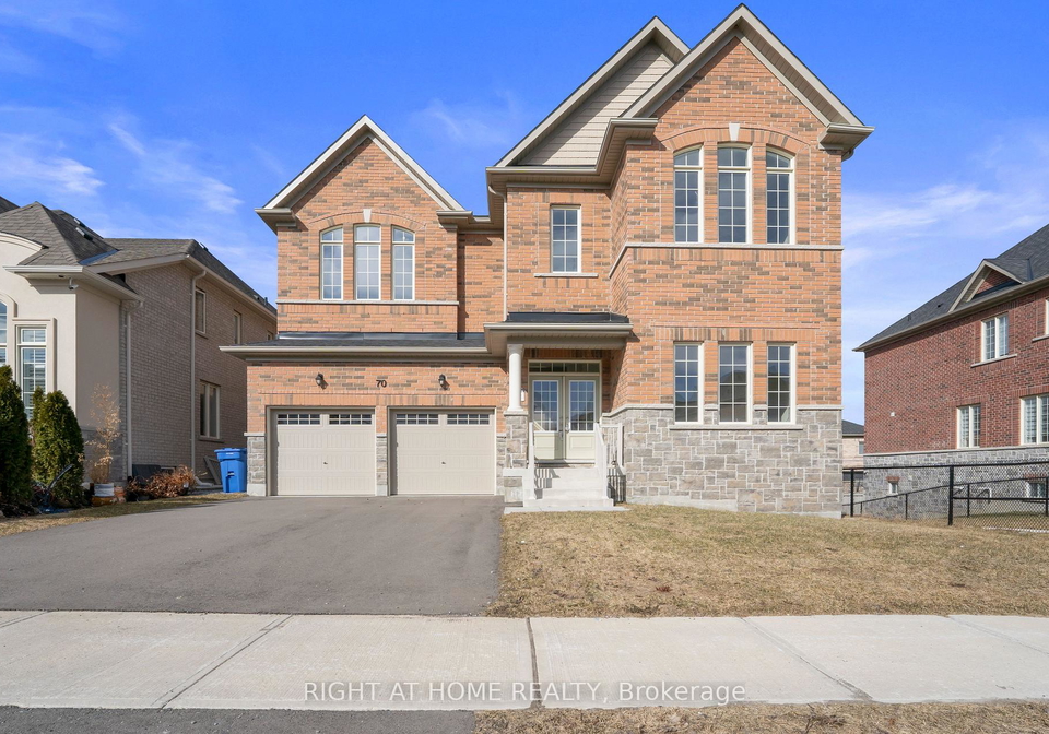 70-carriage-shop-bend-east-gwillimbury-ontario-n13010700